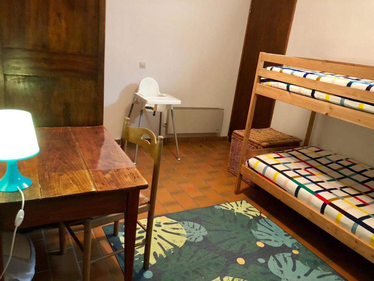 Charmante Maison A Saint Guilhem Le Desert Bagian luar foto