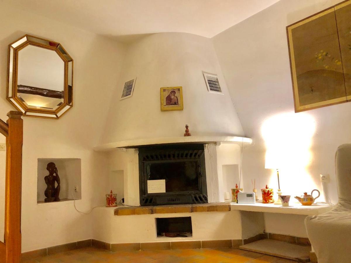 Charmante Maison A Saint Guilhem Le Desert Bagian luar foto